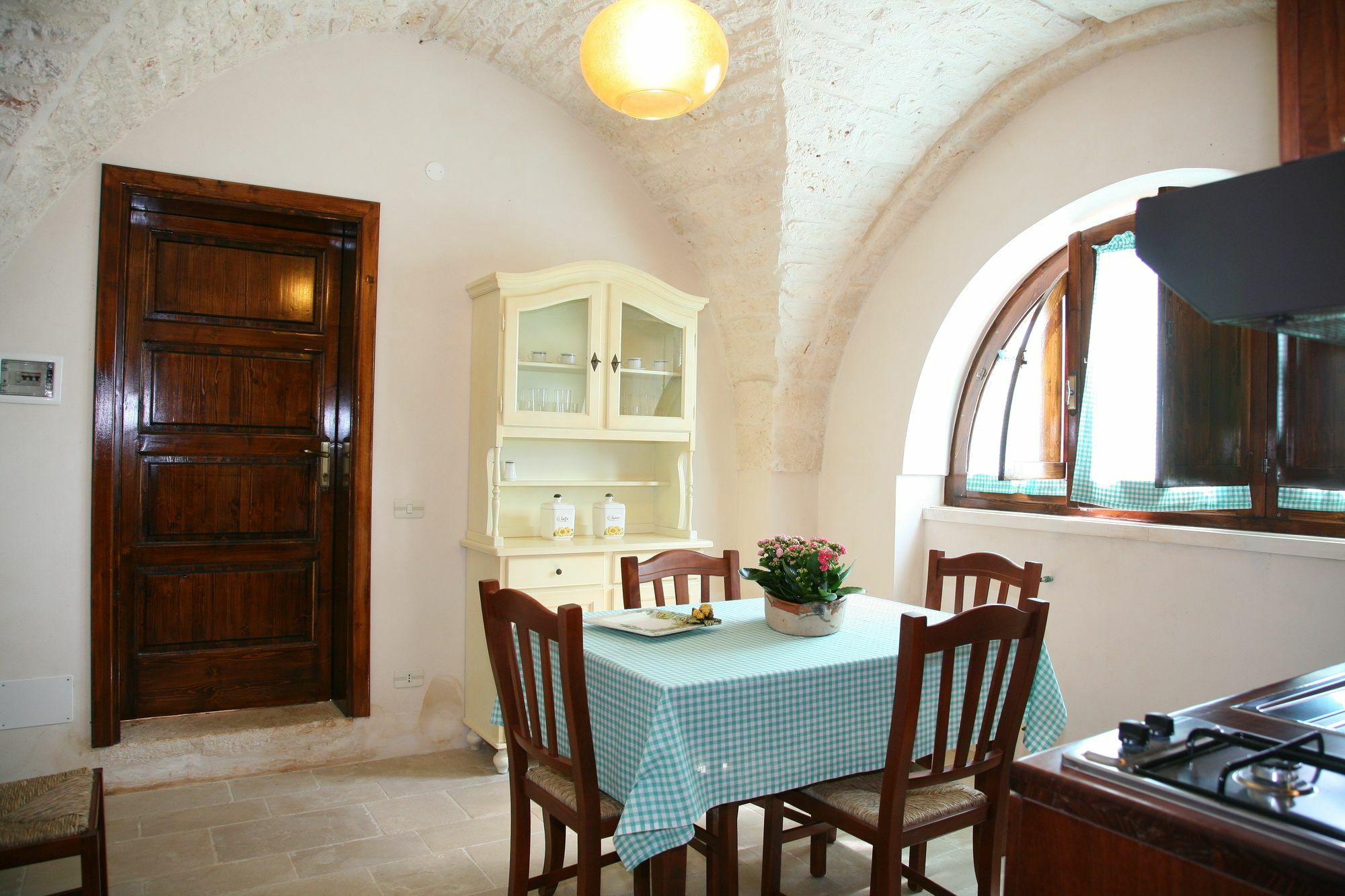 Masseria Montecchie Челие Месапика Екстериор снимка